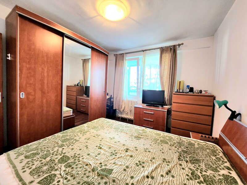 Muncii, Basarabiei, Baia de Arama 2 camere